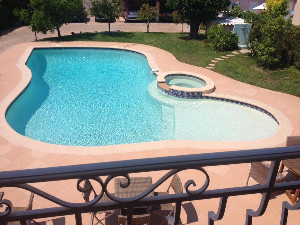 Villa Cezanne Cagnes-sur-Mer Szoba fotó